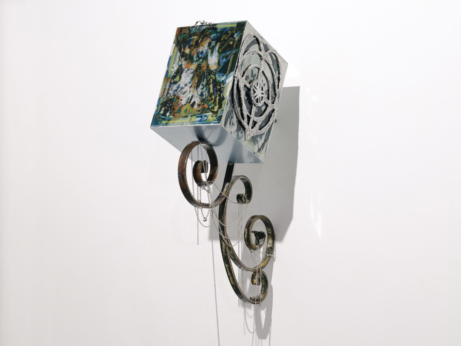 Side view from Cercle mortuaire piece, shown in Jackpot exhibition at Société des Architectes, Marseille.